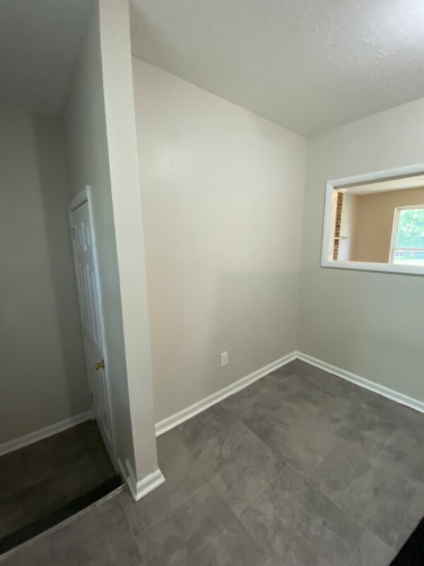 Building Photo - 10107 Coralwood Dr