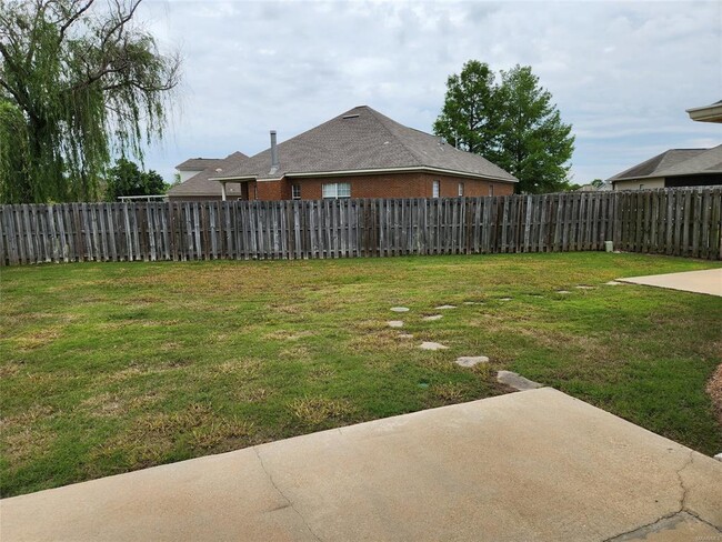 Building Photo - 9513 Greythorne Way