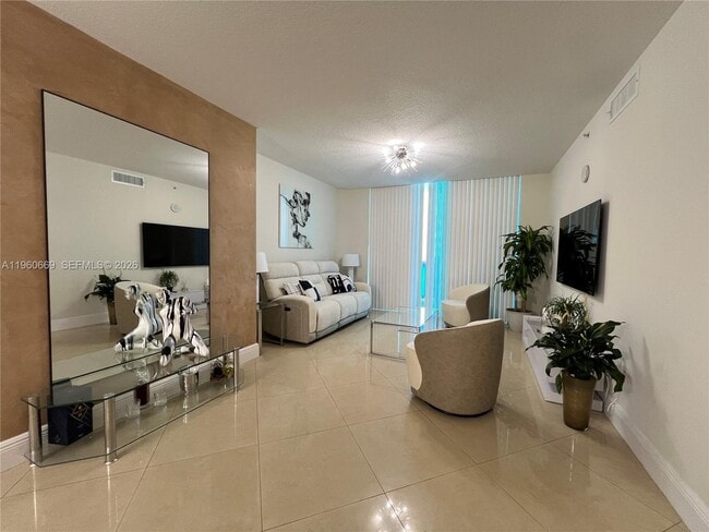 Building Photo - 16699 Collins Ave