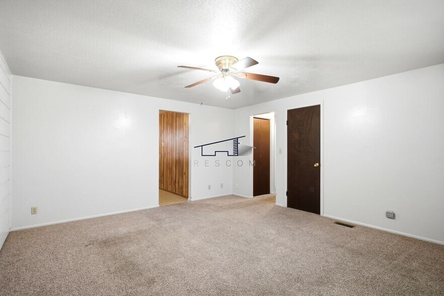 Building Photo - 159 W 4850 S