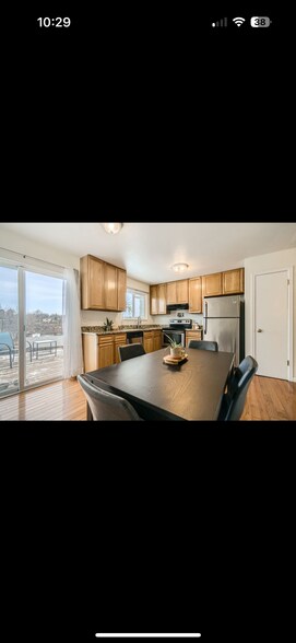 Building Photo - 2723 E 96th Way