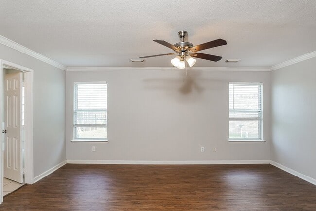 Building Photo - 18114 Shady Cypress Ln