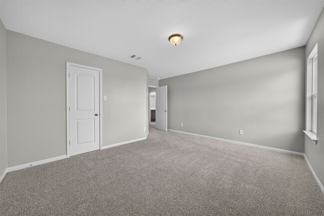 Building Photo - 26055 Allan Poe Dr