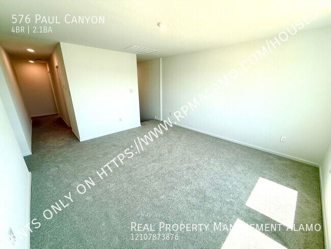 Building Photo - 576 Paul Cyn