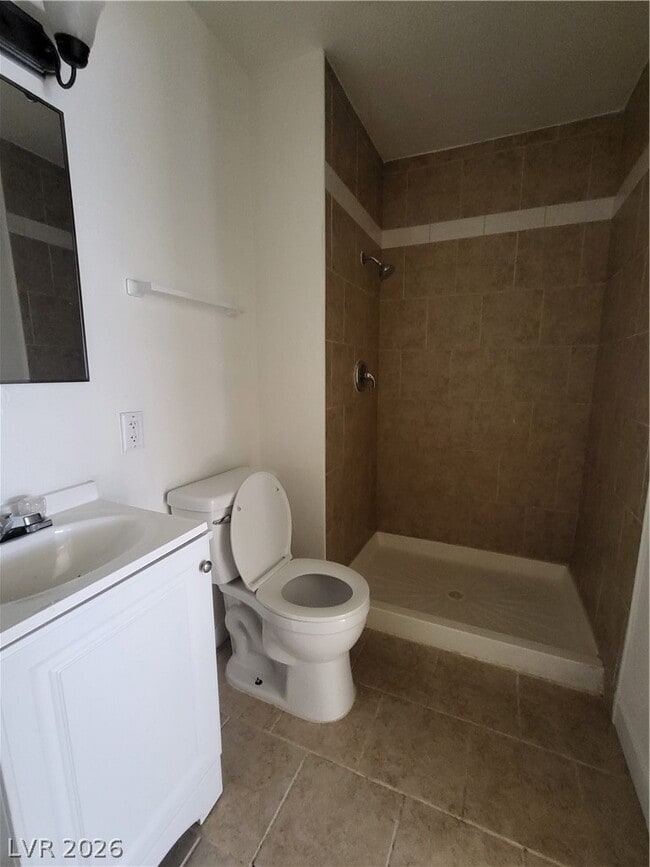 Building Photo - 1927 Helen Ave