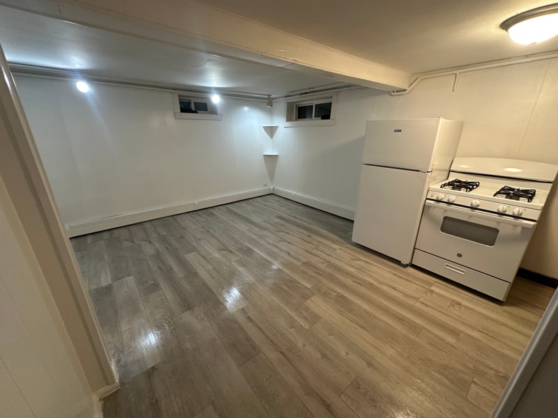 Building Photo - 1445 Lacey St