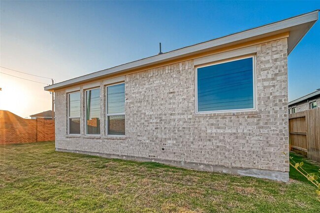 Building Photo - 21543 Eads Crk Dr