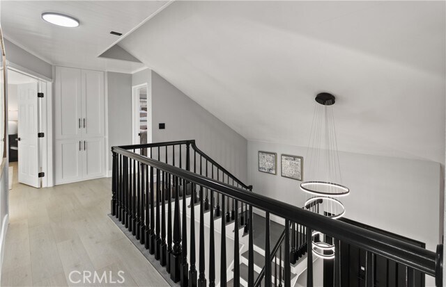 Building Photo - 9882 Kings Canyon Dr