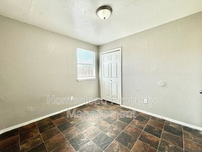 Building Photo - 721 NW 114th St