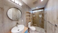 Building Photo - Cozy home by Fort Hood Airfield FULLY REMO...
