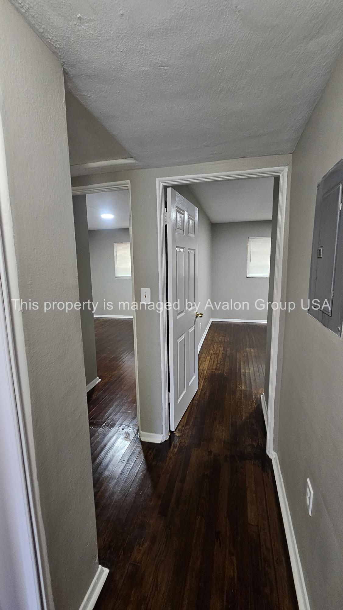 Building Photo - 630 Alder St