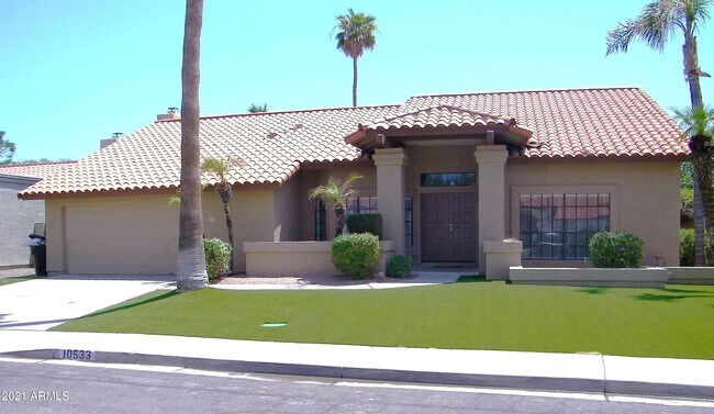 Building Photo - 10533 E Bella Vista Dr