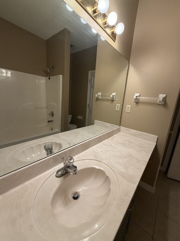 Building Photo - 6675 Whitten Pine Dr