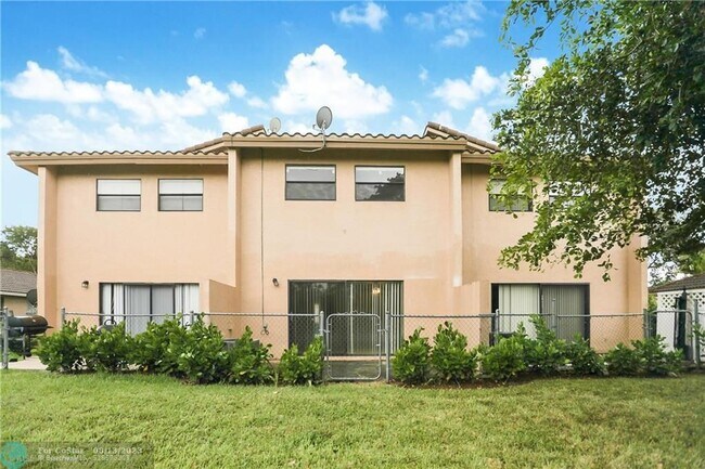 Building Photo - 4161 NW 114th Ave