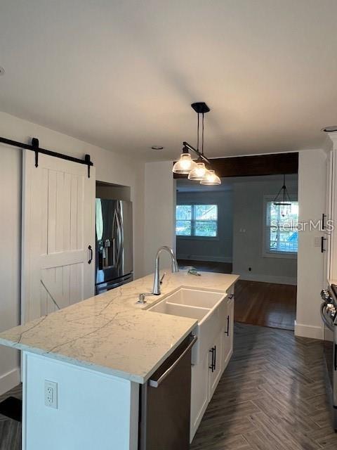 Building Photo - 1312 E Kaley St