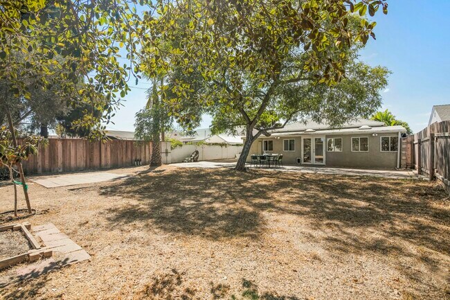 Building Photo - 4649 60th St