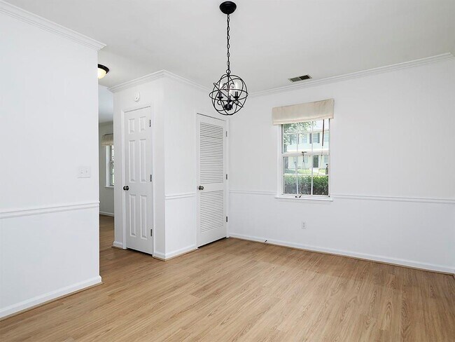 Building Photo - 1147 Haven Brook Pl