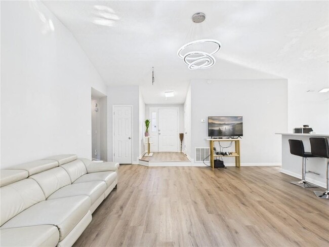 Building Photo - 4060 Brooks Bridge Crossing