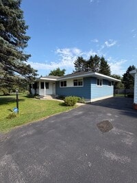 Building Photo - 107 Hadley Dr