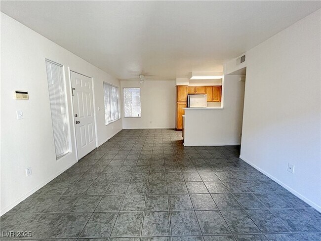 Building Photo - 3125 Casey Dr