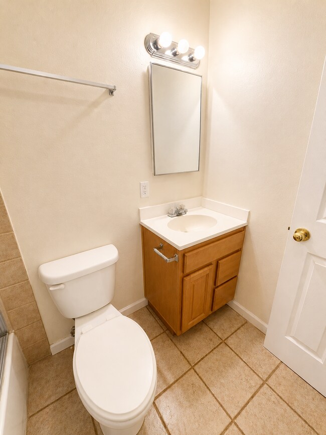 Building Photo - $1575 Moves You In - No Rent Due For August 2026    Updated interior - must see! Parking On Site ...