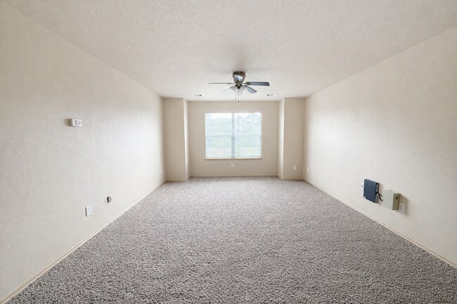 Building Photo - 11922 Harristown Drive