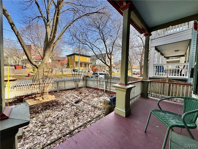 Building Photo - 314 Hawley Ave