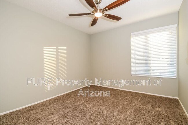 Building Photo - 1808 W Keating Ave