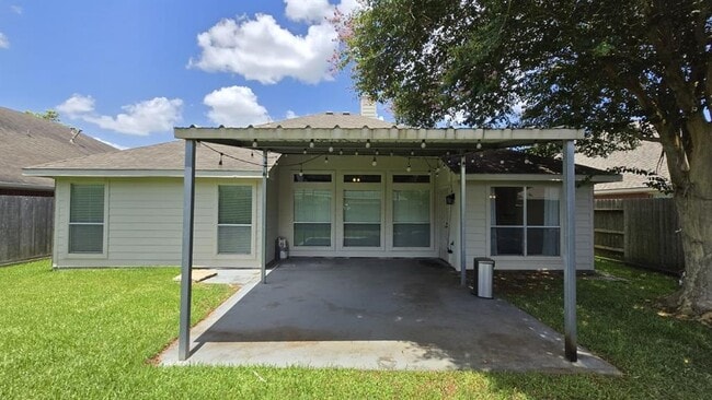 Building Photo - 10314 Raybrook Ln