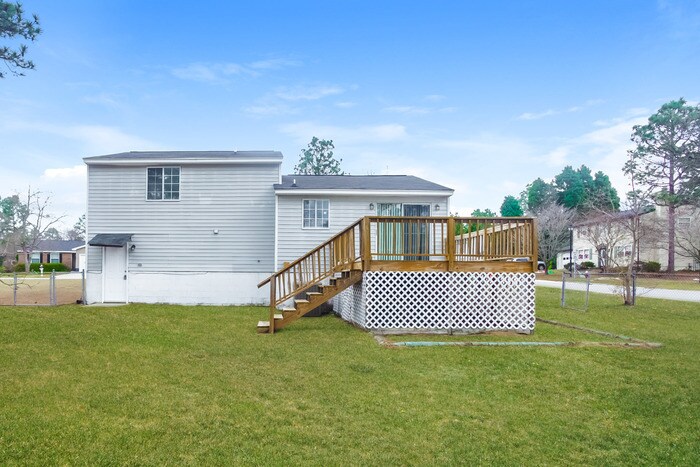 Building Photo - 30 Wayland Ct