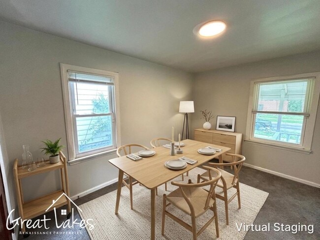 Building Photo - Charming 2 Bedroom 1 Bathroom now available for rent