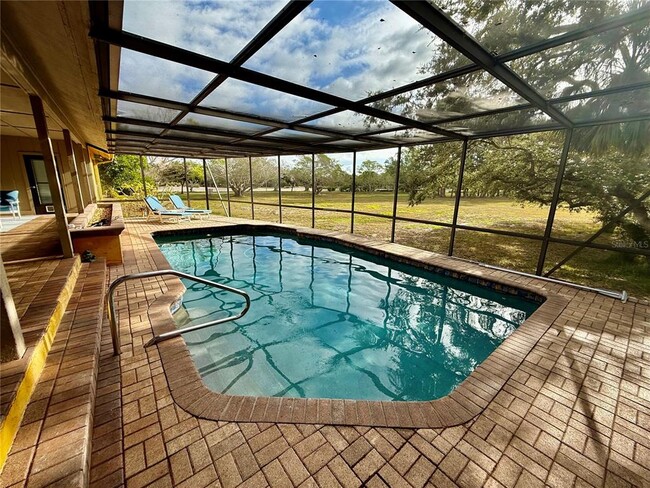 Building Photo - 3111 Bayou Sound