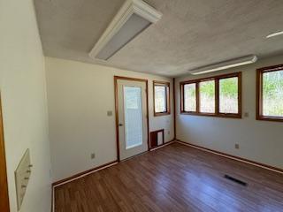 Building Photo - 232 Frying Pan Hollow Rd