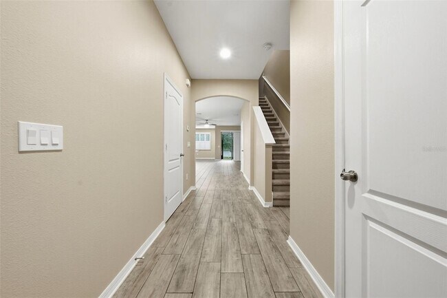 Building Photo - 1154 Water Iris Wy