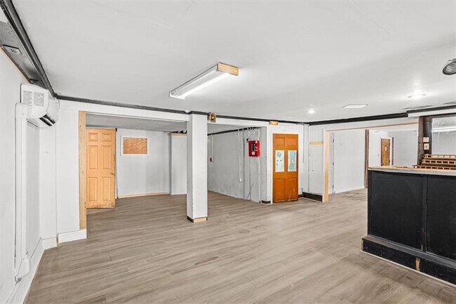 Building Photo - 57 N Main St