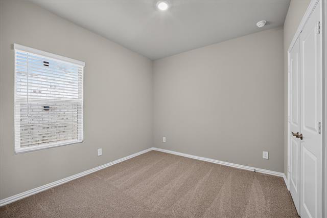 Building Photo - 512 Dorothy Dr