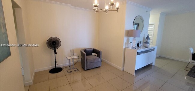 Building Photo - 3001 S Ocean Dr