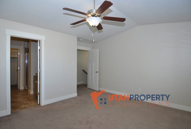 Building Photo - 1752 Winford Dr