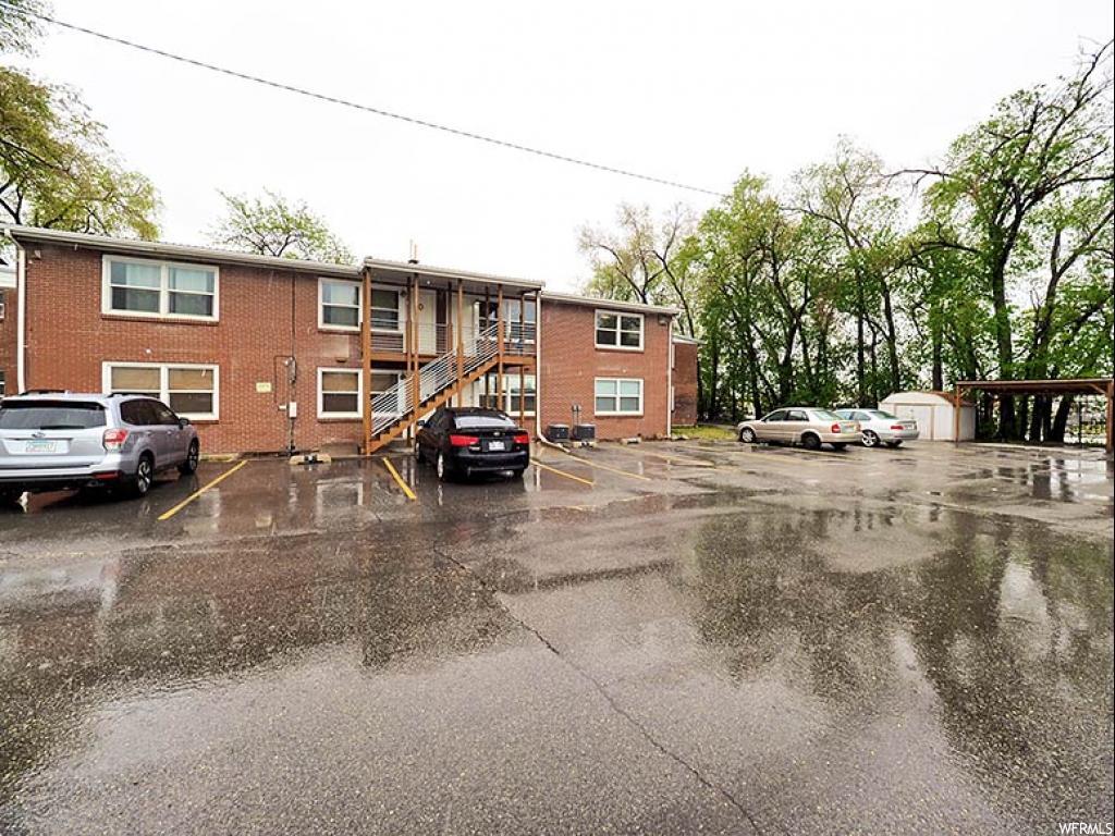 Building Photo - 370 W 800 N