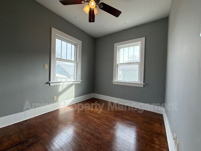 Building Photo - 5318 Stockwell St