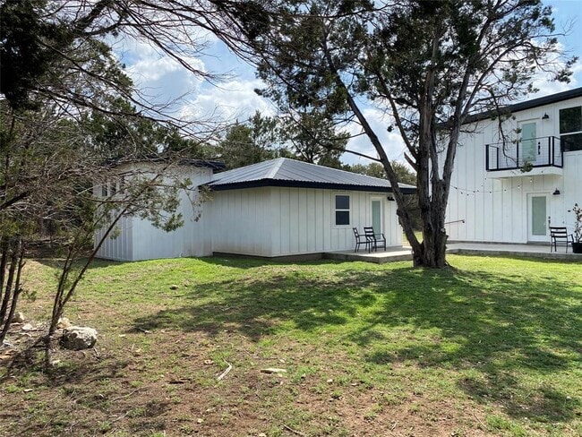 Building Photo - 31 Heathrow Ln
