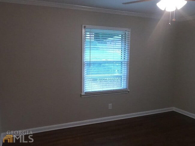 Building Photo - 817 North St NW