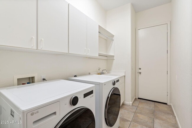 Building Photo - 20414 N 94th Way