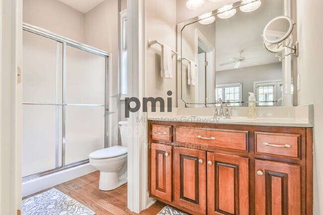 Building Photo - 373 Dach Bruche Gasse