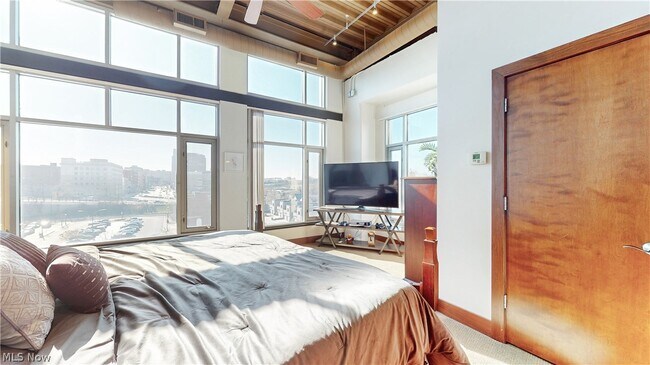 Building Photo - 21 Furnace St