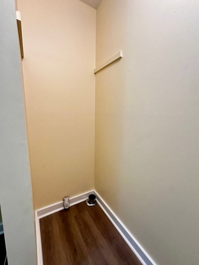 Building Photo - Charming 2bedroom in Nashville