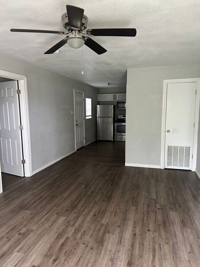 Building Photo - Great Home Located in the Lawton Heights Area! Pets Negotiable with Owner Approval!