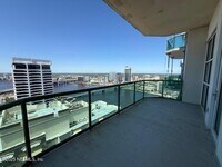 Building Photo - 1431 Riverplace Blvd