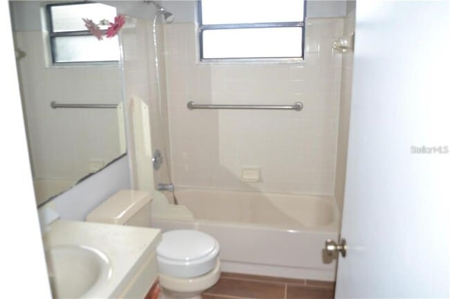 Building Photo - 3006 W Fox Squirrel Dr