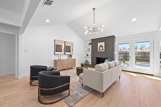 Building Photo - 1017 Cripple Creek Dr